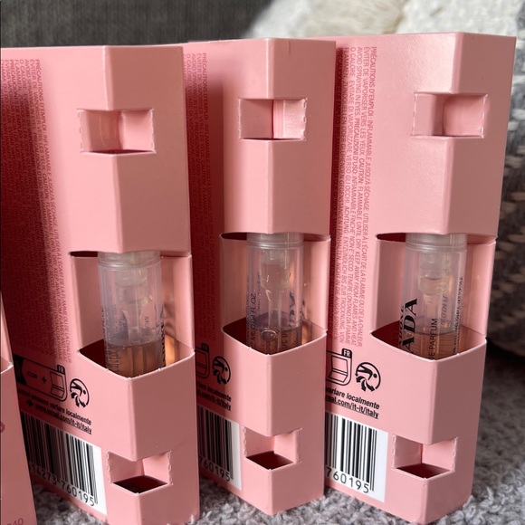 Prada Paradoxe - Sample Bundle - Picture 4 of 7